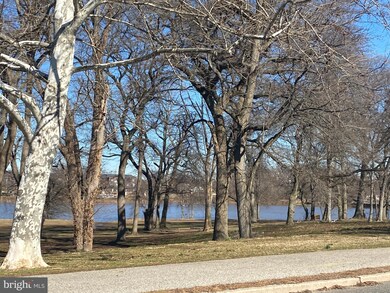 607 Tatem Ave, Collingswood, NJ 08108 - photo 5