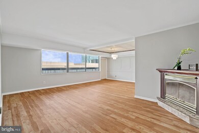 Skyline House unit 1410, Baileys Crossroads, VA 22041 - photo 4