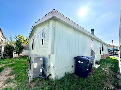 23301 Ridge Route Dr unit 175, Laguna Hills, CA 92653 - photo 4