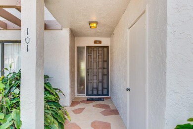 002-5674FairwayParkDr-BoyntonBeach-FL-sm