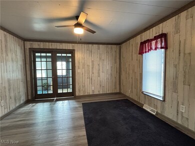 345 Ritchie Ave, Weirton, WV 26062 - photo 7