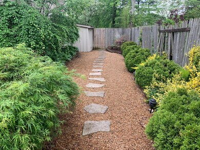 773 Persimmon Place, Columbus, OH 43213 - photo 5