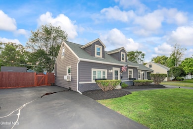 1094 Roberta Rd, Schenectady, NY 12303 - photo 3