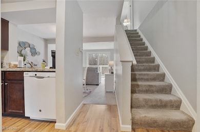 3860 Lake Run Blvd, Stow, OH 44224 - photo 4