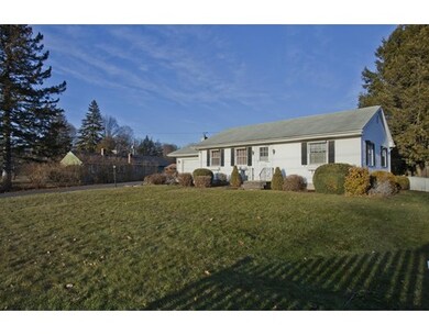 8 Nicholls Dr, Holyoke, MA 01040 - photo 3