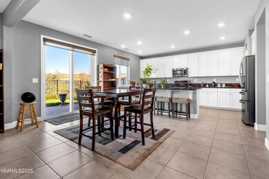 Kitchen Dinette Slider