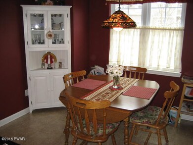 1106 Macintosh Way, Matamoras, PA 18336 - photo 4