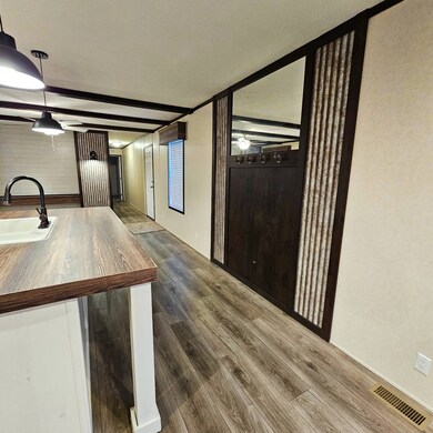 3700 28th St unit 424, Sioux City, IA 51105 - photo 7