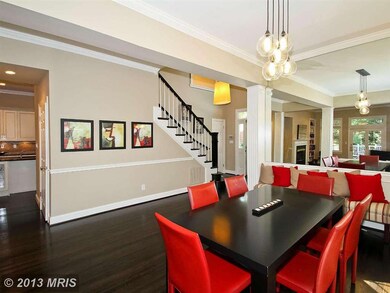 9125 Town Gate Ln, Bethesda, MD 20817 - photo 3