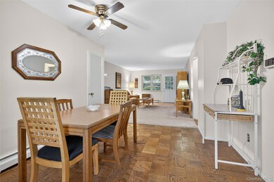 6 Anchorage Ln unit 5A, Oyster Bay, NY 11771 - photo 7