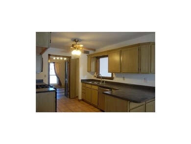 10920 Lakewood Ave, El Paso, TX 79935 - photo 3