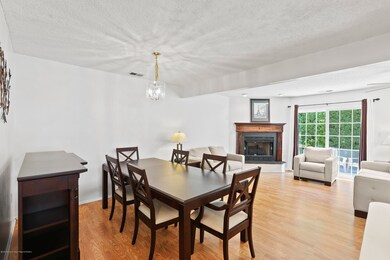 40 Madison Ct, Tinton Falls, NJ 07712 - photo 4