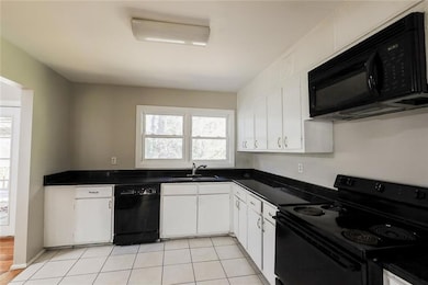 2821 Petersburg Ct, Decatur, GA 30034 - photo 7