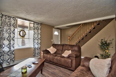 532 E Scott St, Olyphant, PA 18447 - photo 3