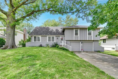 9418 Mullen Rd, Lenexa, KS 66215 - photo 2