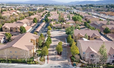 41410 Juniper St unit 412, Murrieta, CA 92562 - photo 2
