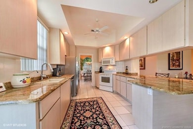 8073 SE Double Tree Dr, Hobe Sound, FL 33455 - photo 7