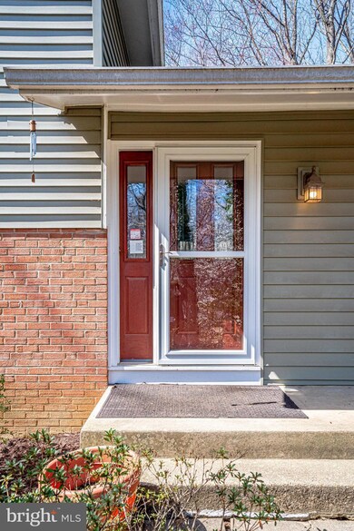 8411 Greeley Blvd, Springfield, VA 22152 - photo 3