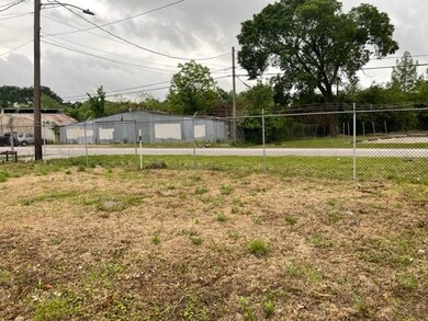 608 Blue Bell Rd, Houston, TX 77037 - photo 6