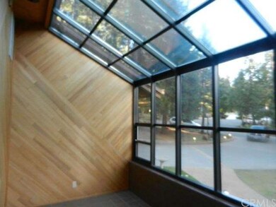 Beautiful Atrium style sun room