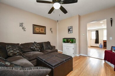 41 D St unit 41, Whitinsville, MA 01588 - photo 5