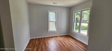 118 E Hazel St, Lansing, MI 48910 - photo 7