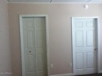 1817 Burkholder Cir E, Jacksonville, FL 32216 - photo 7