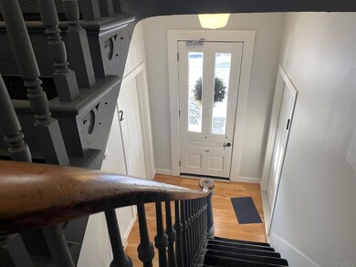 726 W 6th St unit 4, Bloomington, IN 47404 - photo 2