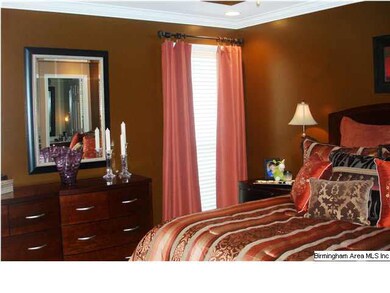 4250 Willow Brook Cir, Birmingham, AL 35215 - photo 4