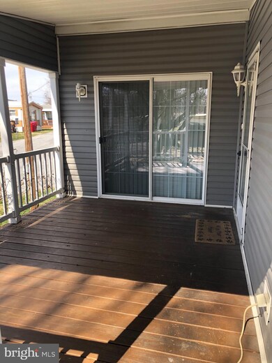 69 Centre St, Reading, PA 19605 - photo 3