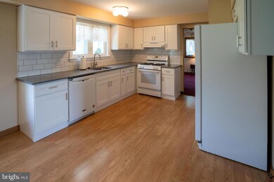 28 Eagle Rd, Blackwood, NJ 08012 - photo 5