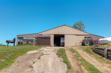 4486 S 9th Ave E, Newton, IA 50208 - photo 4