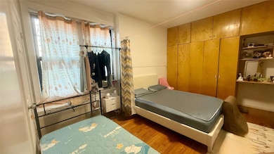 Sanford Court unit 3, Flushing, NY 11355 - photo 6