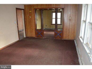 1008 Devault Ave, Paulsboro, NJ 08066 - photo 3