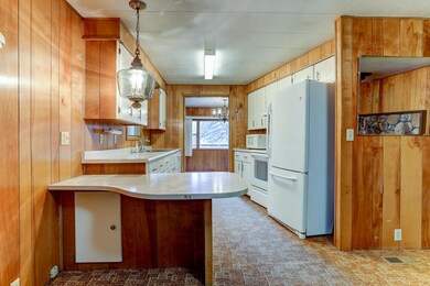 18854 Shoshone Rd, Bend, OR 97702 - photo 7