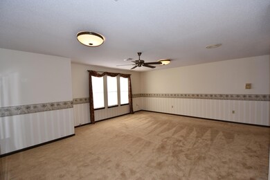 2423 Wildwood Court 04