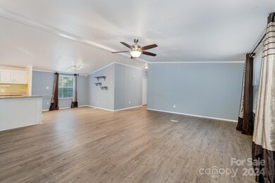 3528 Chapelwood Dr, Gastonia, NC 28052 - photo 4