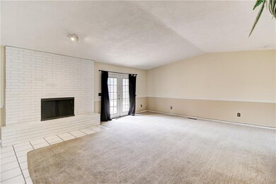 4900 Eastman Dr, Oklahoma City, OK 73122 - photo 6