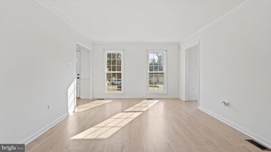 4258 Exeter Dr, Dumfries, VA 22025 - photo 5