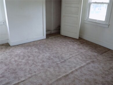 860 Beaver Ave, Midland, PA 15059 - photo 7