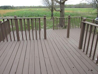 Nice deck for entertaining