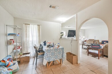 1034 Progreso Dr, Houston, TX 77038 - photo 4