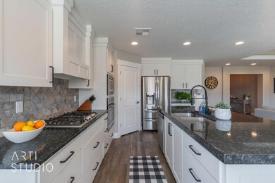 1175 N 100 W-E Neilson-02