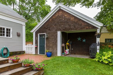 30 Willow St, Yarmouth, ME 04096 - photo 4