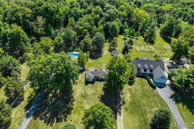 13310 W Watson Rd, Saint Louis, MO 63127 - photo 7