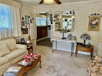 714 N 16th St, Parsons, KS 67357 - photo 3