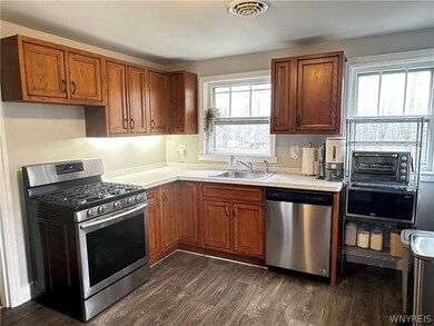 535 Willow Ave, North Tonawanda, NY 14120 - photo 5