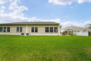 107 Rogerson Crossing unit 107, Uxbridge, MA 01569 - photo 6