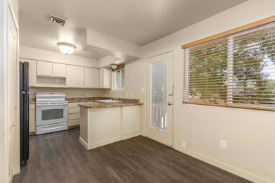 577 W 400 S, Hurricane, UT 84737 - photo 4