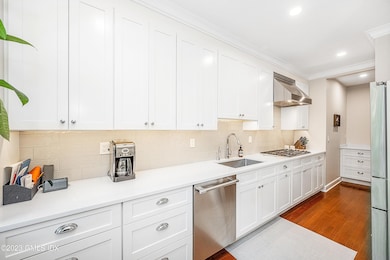 Greenwich Lodge unit 1I, Greenwich, CT 06830 - photo 3